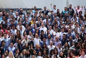 Moreno Valle se reunió en Puebla con sus 500 voluntarios digitales