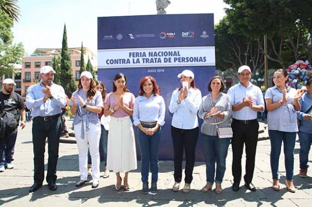 Dinorah López de Gali encabeza Feria Nacional contra la Trata de Personas
