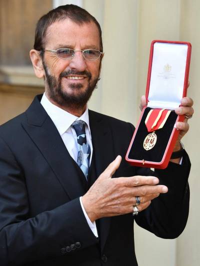 Ringo Starr fue condecorado como Caballero del Imperio Británico