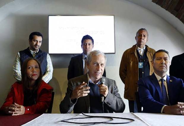 Enrique Cárdenas presenta a aspirantes a candidatos independientes a diputados y alcaldes