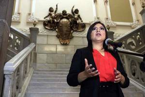Claudia Rivera se pronuncia contra &quot;privatización&quot; del Parque Juárez