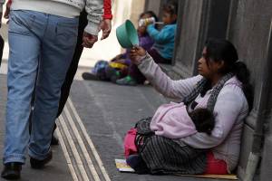 Cuestionan a Sedesol: Hay 95 millones de mexicanos pobres