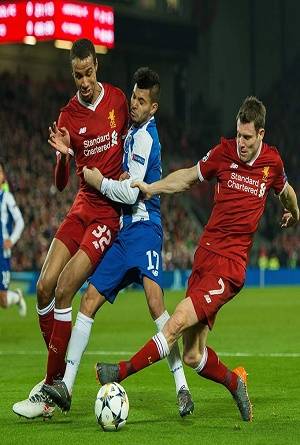 Liverpool cumplió trámite ante Porto; igualaron 0-0