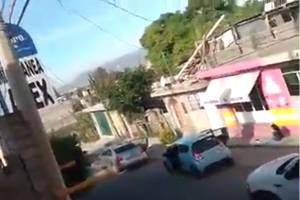 Sujetos raptaron a mujer frente a sus hijos en Tehuacán