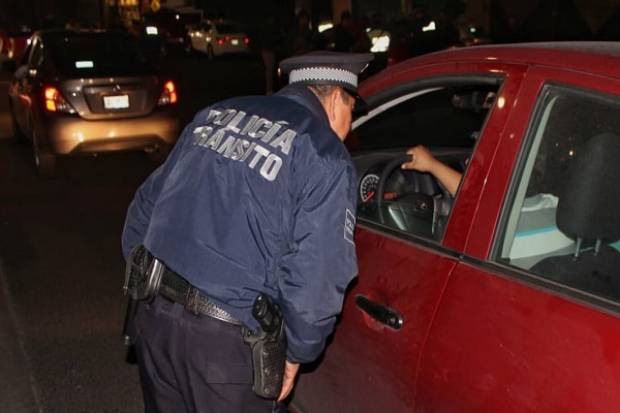 Alcoholímetro en Puebla remitió 28 vehículos al corralón