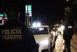 Alcoholímetro en Puebla remitió 17 vehículos al corralón