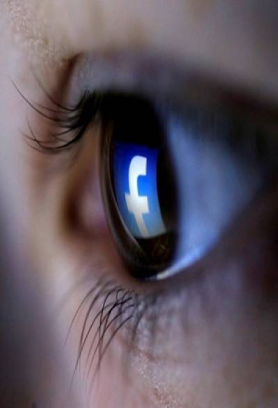 Facebook recurrirá a inteligencia artificial para detectar si alguien considera suicidarse