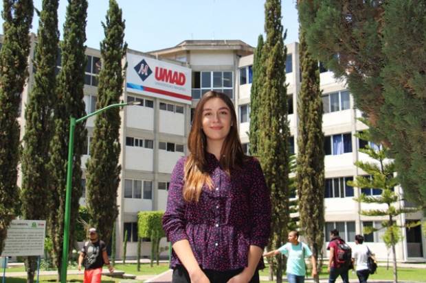Alumna de mercadotecnia de la UMAD, semifinalista en concurso nacional
