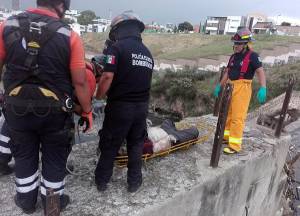 FOTOS: Ejecutaron a un hombre y arrojan su cadáver al río Atoyac