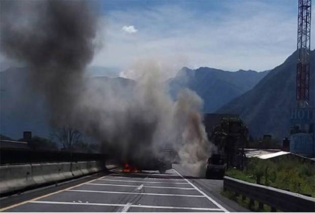 Huachicoleros enfrentaron a policías de Veracruz en la autopista Puebla-Orizaba