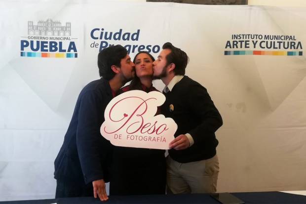 Intercambiarán besos por libros en Puebla para celebrar el 14 de febrero