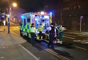 Una camioneta arrolla en Londres a varios peatones causando víctimas mortales