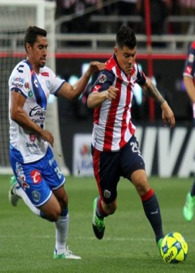 Club Puebla visita a las Chivas con la consigna de no perder