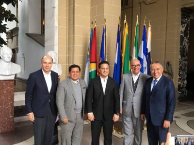 PAN, PRD y MC piden observadores de la OEA