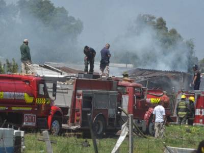 Suman 24 muertos por explosión de polvorín en Tultepec