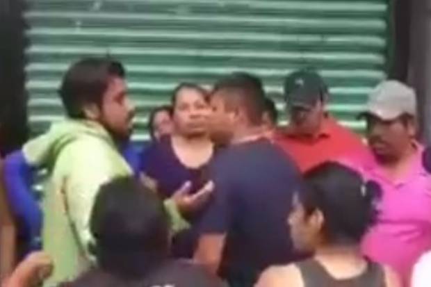 Vapulearon a sujeto acusado de violar a una menor en el mercado Morelos