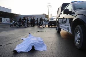 Muere atropellado en lateral de la autopista México-Puebla y la la Vía Corta