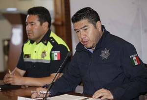 Caen 8 sujetos con armas de fuego y drogas en Puebla; iban en un Uber