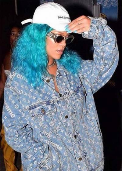 FOTOS: Rihanna se convierte en diamante azul