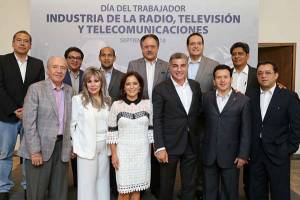 Tony Gali reconoce a trabajadores de la radio, televisión y telecomunicaciones