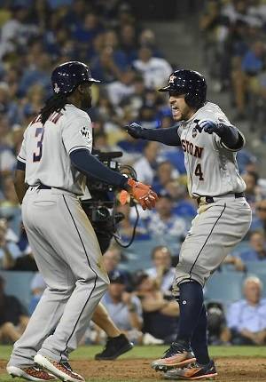 Serie Mundial 2017: Astros se impuso 7-6 a Dodgers en extra innings