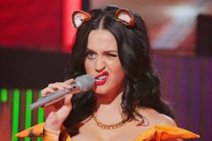 VIDEO: Katy Perry dio adelanto del half time show del Super Bowl XLIX