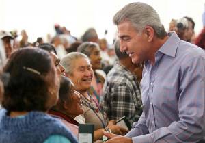 Programa Raíces de Puebla reúne a 12 familias en Washington