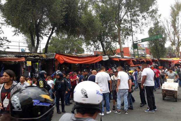 Balacera entre vendedores y compradores deja 6 heridos en Tepito