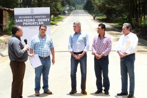 Avanza el mejoramiento de la carretera San Pedro-Honey-Pahuatlán