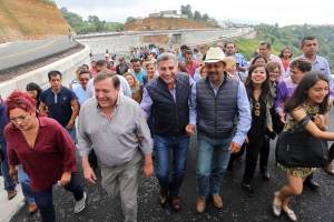 Tony Gali supervisó avance del Libramiento Arco Sur en Teziutlán