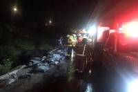 Camión de carga cayó a barranco en la autopista México-Puebla