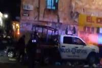 Patrulla de la SSP y vehículo protagonizan colisión en el centro de Puebla