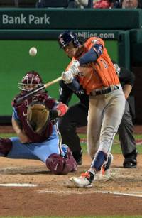 Serie Mundial 2022: Astros de Houston se pone a un juego del título