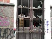 Atacan con bomba molotov el histórico recinto que alberga al PRI municipal en Puebla
