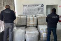 Decomisa FGR 750 kilos de marihuana resguardados en 15 cajas de cartón en Puebla