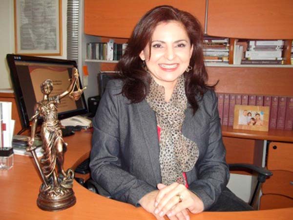 foto-monica foto-monica