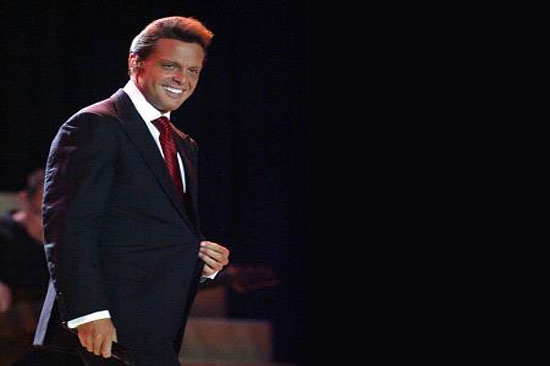 Luis Miguel se desentiende de sus hijos