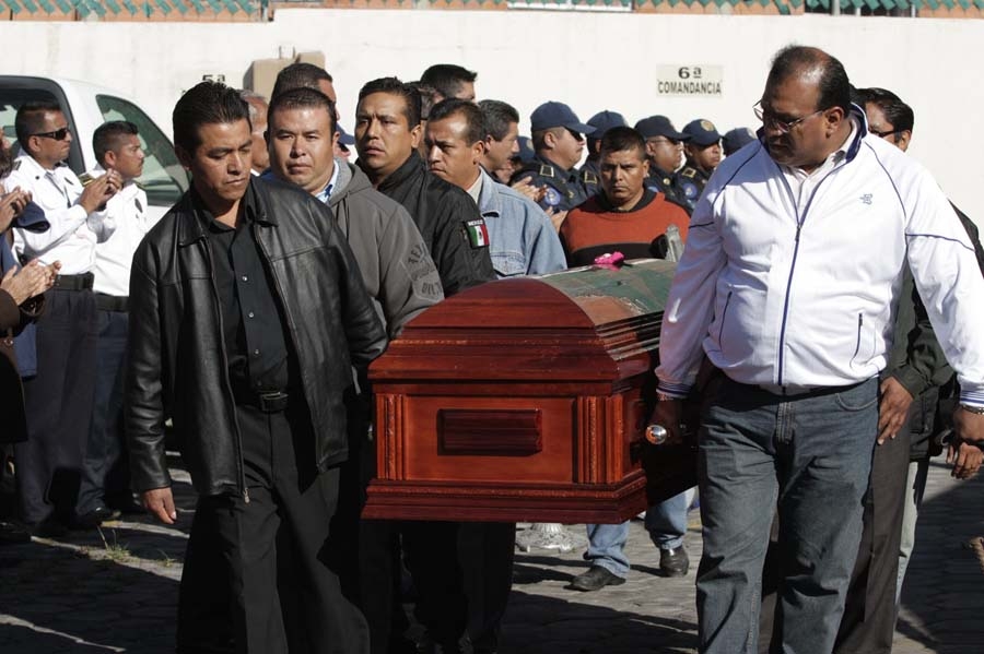 PGJ rinde homenaje al policía ministerial Fernando Romero Totolhua