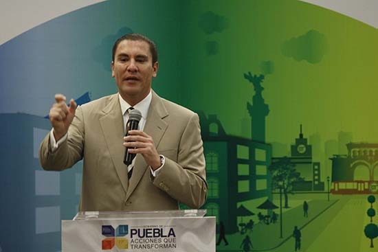 RUTA tendrá tercera línea, anuncia el gobernador Moreno Valle