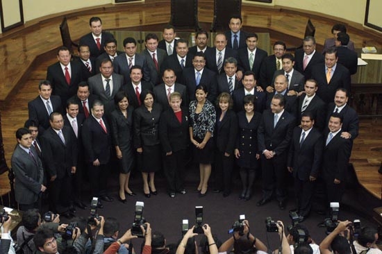 El Congreso poblano, incongruente y ridículo