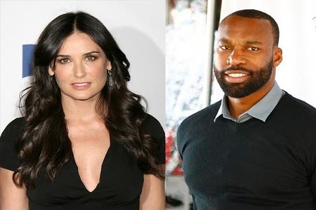 Demi Moore estrena galán de la NBA