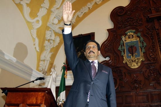 Alfonso Esparza Ortiz, nuevo rector de la BUAP