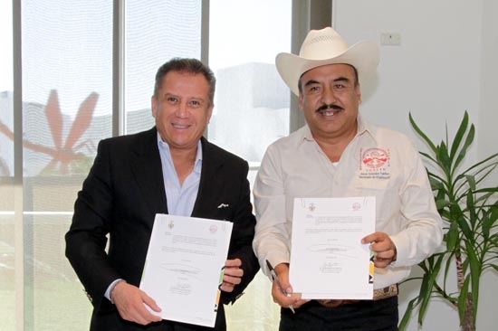 BUAP firmó convenio de colaboración con la Unión General de Obreros y Campesinos