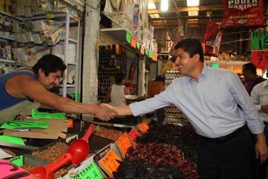 Eduardo Rivera invierte 35 mdp en programa de Modernización de Mercados