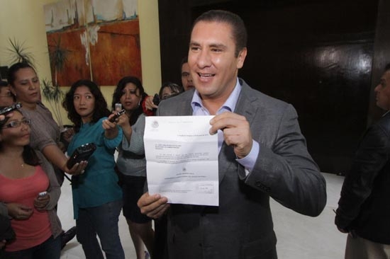 Moreno Valle: que se quede Gustavo Madero a dirigir el PAN