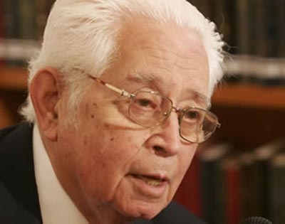Muere el escritor Alí Chumacero