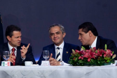 EPN y su nuevo resbalón: convierte a Tijuana en estado de la República