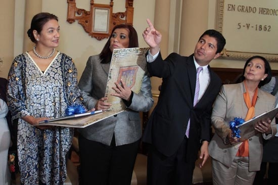 Políticas piden más puestos de elección popular, durante foro en Puebla