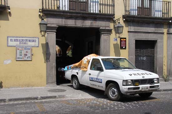 Henaine pierde litigio y edificio de El Heraldo