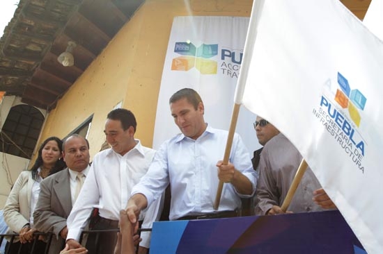 RMV anuncia inversión de 130 mdp para Huauchinango